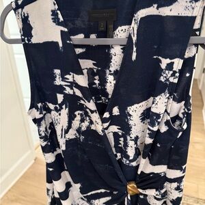 Donna Karan Navy and White Garment